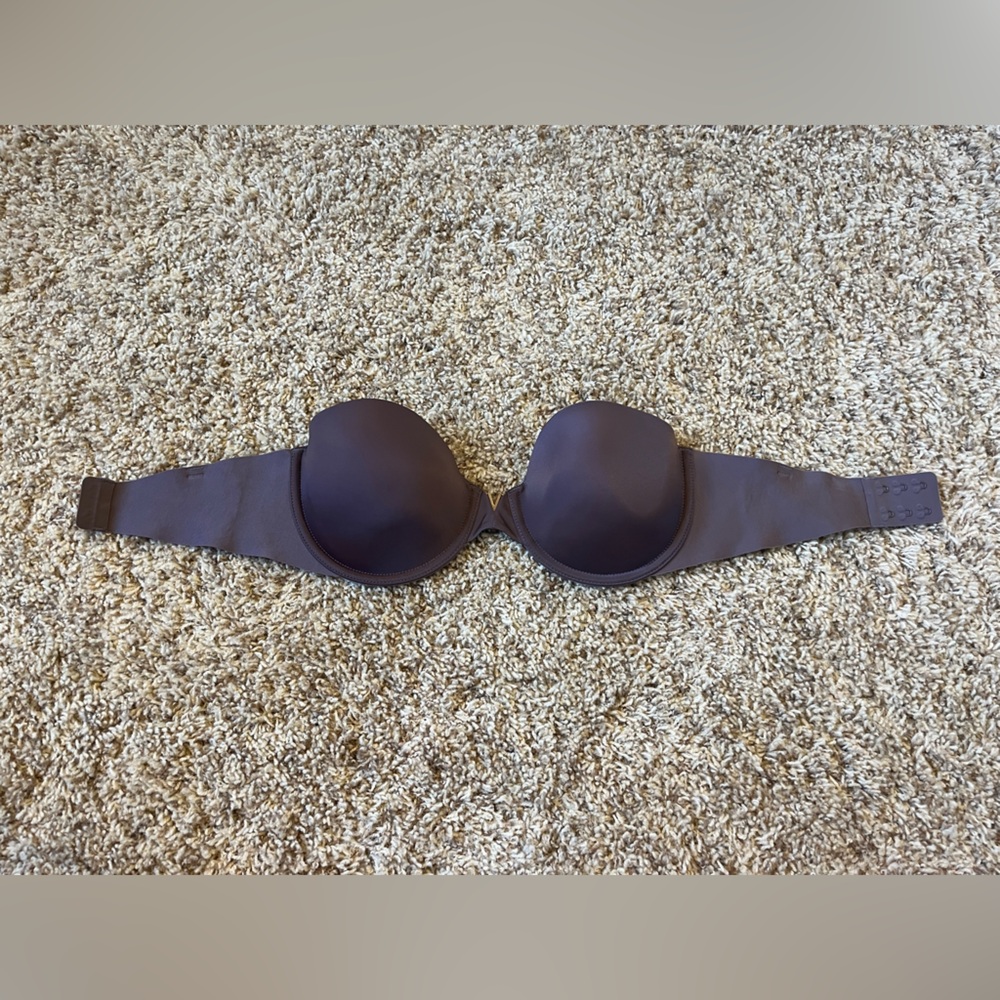 Victoria Secret Multi-Way Strapless Bra NWT